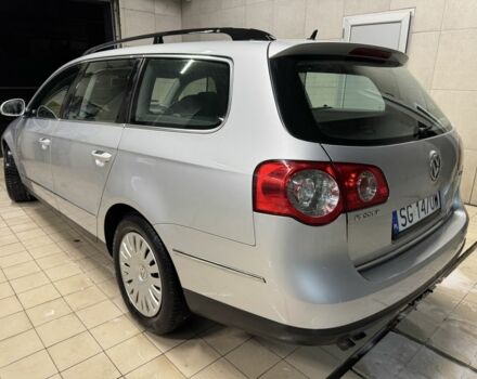 Серый Фольксваген Пассат Вариант, объемом двигателя 2 л и пробегом 267 тыс. км за 3229 $, фото 1 на Automoto.ua