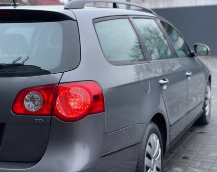 Серый Фольксваген Пассат Вариант, объемом двигателя 1.9 л и пробегом 327 тыс. км за 2250 $, фото 2 на Automoto.ua