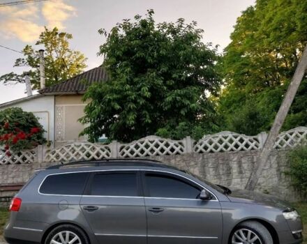 Сірий Фольксваген Пассат Варіант, об'ємом двигуна 2 л та пробігом 220 тис. км за 6500 $, фото 2 на Automoto.ua