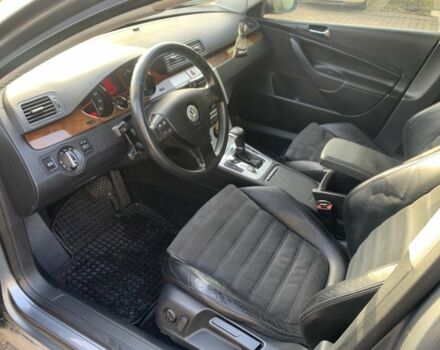 Серый Фольксваген Пассат Вариант, объемом двигателя 2 л и пробегом 247 тыс. км за 5700 $, фото 5 на Automoto.ua