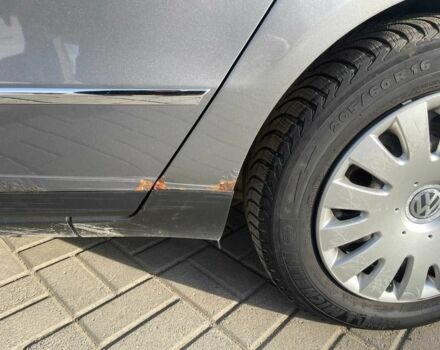 Серый Фольксваген Пассат Вариант, объемом двигателя 1.6 л и пробегом 238 тыс. км за 5200 $, фото 21 на Automoto.ua