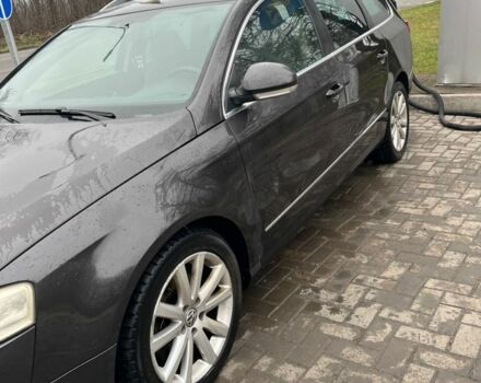 Сірий Фольксваген Пассат Варіант, об'ємом двигуна 2 л та пробігом 313 тис. км за 7000 $, фото 1 на Automoto.ua