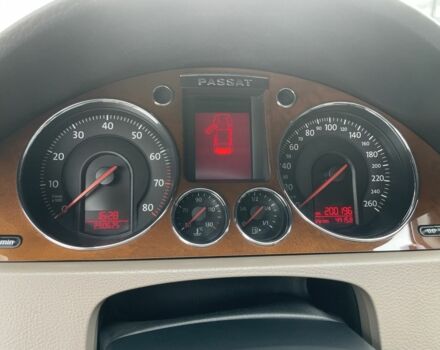 Сірий Фольксваген Пассат Варіант, об'ємом двигуна 2 л та пробігом 200 тис. км за 7300 $, фото 13 на Automoto.ua