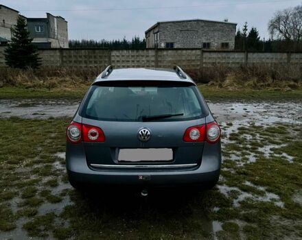 Сірий Фольксваген Пассат Варіант, об'ємом двигуна 1.6 л та пробігом 173 тис. км за 5800 $, фото 2 на Automoto.ua