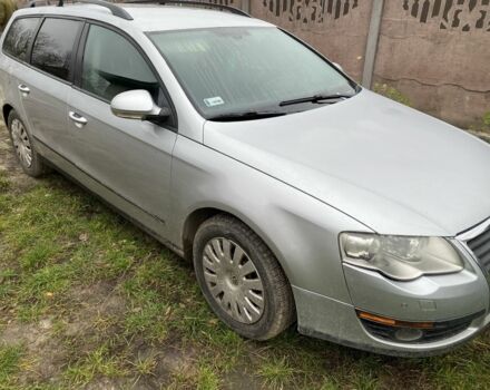 Серый Фольксваген Пассат Вариант, объемом двигателя 2 л и пробегом 320 тыс. км за 2290 $, фото 2 на Automoto.ua