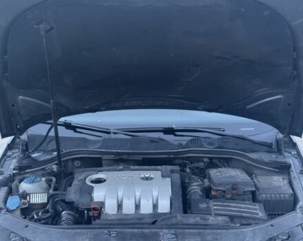 Серый Фольксваген Пассат Вариант, объемом двигателя 2 л и пробегом 300 тыс. км за 6500 $, фото 5 на Automoto.ua