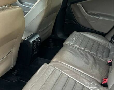 Сірий Фольксваген Пассат Варіант, об'ємом двигуна 2 л та пробігом 318 тис. км за 2550 $, фото 18 на Automoto.ua