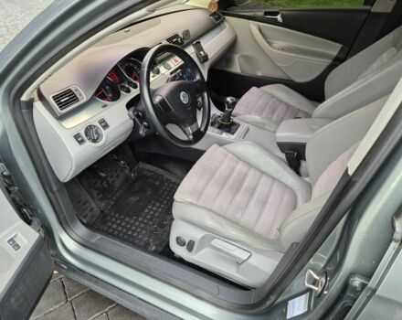 Серый Фольксваген Пассат Вариант, объемом двигателя 2 л и пробегом 282 тыс. км за 6300 $, фото 5 на Automoto.ua