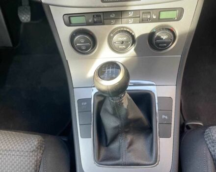 Серый Фольксваген Пассат Вариант, объемом двигателя 1.6 л и пробегом 238 тыс. км за 5200 $, фото 14 на Automoto.ua