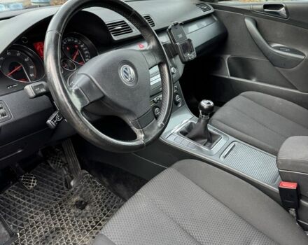 Сірий Фольксваген Пассат Варіант, об'ємом двигуна 1.6 л та пробігом 231 тис. км за 6699 $, фото 6 на Automoto.ua