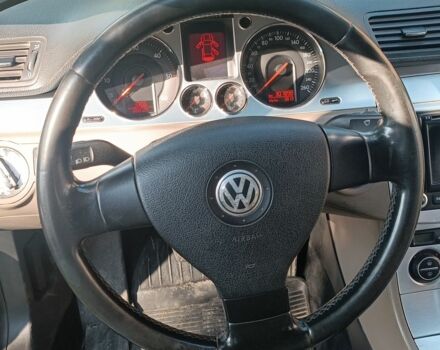 Сірий Фольксваген Пассат Варіант, об'ємом двигуна 2 л та пробігом 305 тис. км за 5000 $, фото 9 на Automoto.ua