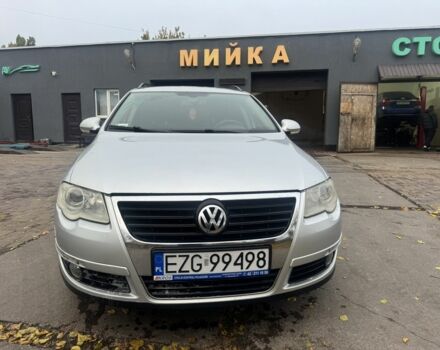 Сірий Фольксваген Пассат Варіант, об'ємом двигуна 2 л та пробігом 282 тис. км за 3100 $, фото 2 на Automoto.ua