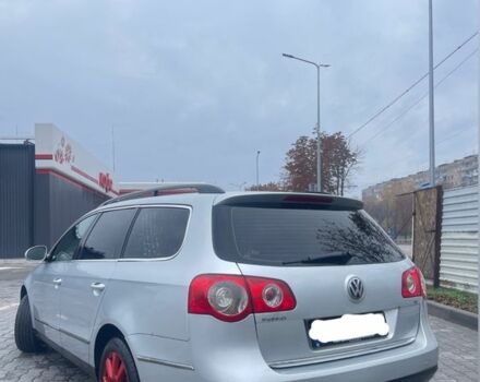 Фольксваген Пассат Вариант 2006 в Кривом Роге на Automoto.ua Серый Фольксваген Пассат Вариант, объемом двигателя 1.9 л и пробегом 408 тыс. км за 2650 $, фото 2 на Automoto.ua