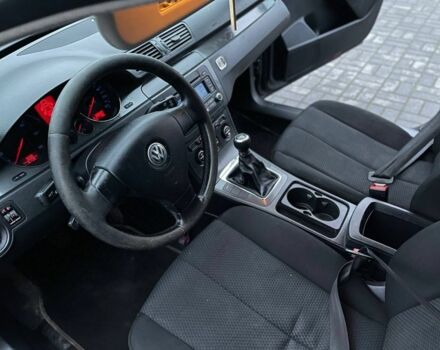 Серый Фольксваген Пассат Вариант, объемом двигателя 1.9 л и пробегом 327 тыс. км за 2250 $, фото 7 на Automoto.ua