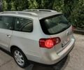 Фольксваген Пассат Варіант 2006 у Чернівцях на Automoto.ua Сірий Фольксваген Пассат Варіант, об'ємом двигуна 2 л та пробігом 240 тис. км за 5900 $, фото 1 на Automoto.ua