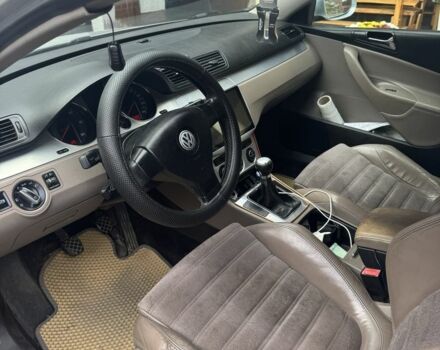 Серый Фольксваген Пассат Вариант, объемом двигателя 2 л и пробегом 348 тыс. км за 4700 $, фото 2 на Automoto.ua