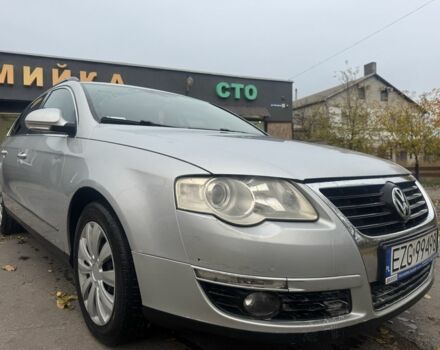 Сірий Фольксваген Пассат Варіант, об'ємом двигуна 2 л та пробігом 282 тис. км за 3100 $, фото 3 на Automoto.ua