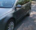 Сірий Фольксваген Пассат Варіант, об'ємом двигуна 2 л та пробігом 211 тис. км за 5700 $, фото 2 на Automoto.ua