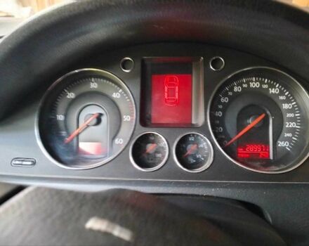 Фольксваген Пассат Вариант 2006 в Ровно на Automoto.ua Серый Фольксваген Пассат Вариант, объемом двигателя 2 л и пробегом 289 тыс. км за 6700 $, фото 11 на Automoto.ua