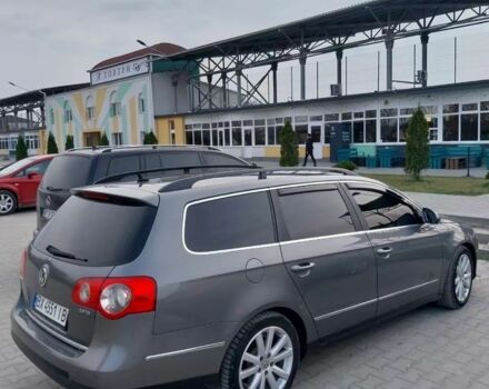 Сірий Фольксваген Пассат Варіант, об'ємом двигуна 2 л та пробігом 220 тис. км за 6500 $, фото 4 на Automoto.ua