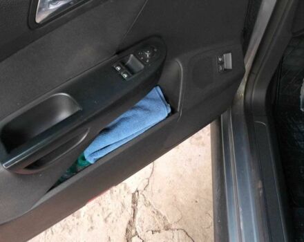 Фольксваген Пассат Вариант 2006 в Ровно на Automoto.ua Серый Фольксваген Пассат Вариант, объемом двигателя 2 л и пробегом 289 тыс. км за 6700 $, фото 9 на Automoto.ua