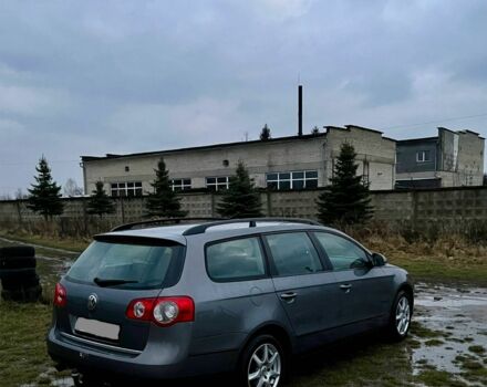 Сірий Фольксваген Пассат Варіант, об'ємом двигуна 1.6 л та пробігом 173 тис. км за 5800 $, фото 4 на Automoto.ua