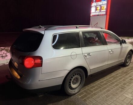 Серый Фольксваген Пассат Вариант, объемом двигателя 2 л и пробегом 258 тыс. км за 3000 $, фото 2 на Automoto.ua