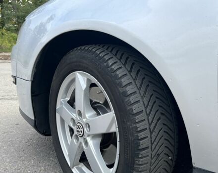 Серый Фольксваген Пассат Вариант, объемом двигателя 1.6 л и пробегом 209 тыс. км за 6300 $, фото 2 на Automoto.ua