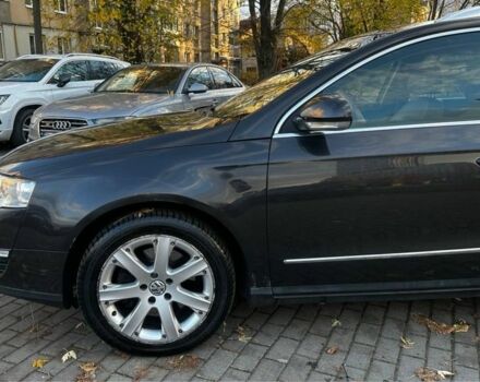 Сірий Фольксваген Пассат Варіант, об'ємом двигуна 2 л та пробігом 318 тис. км за 2550 $, фото 6 на Automoto.ua