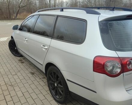 Серый Фольксваген Пассат Вариант, объемом двигателя 1.6 л и пробегом 260 тыс. км за 6500 $, фото 5 на Automoto.ua