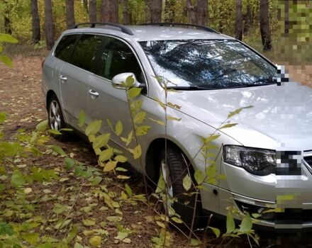 Серый Фольксваген Пассат Вариант, объемом двигателя 2 л и пробегом 333 тыс. км за 2500 $, фото 1 на Automoto.ua