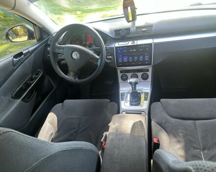 Серый Фольксваген Пассат Вариант, объемом двигателя 2 л и пробегом 450 тыс. км за 4900 $, фото 6 на Automoto.ua