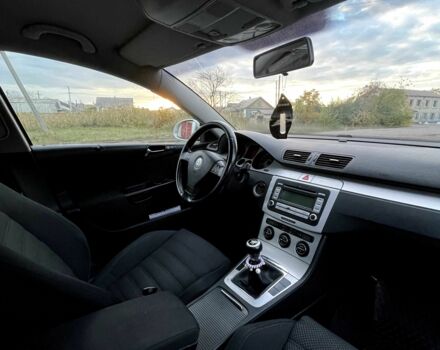 Серый Фольксваген Пассат Вариант, объемом двигателя 2 л и пробегом 315 тыс. км за 5700 $, фото 7 на Automoto.ua