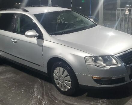 Сірий Фольксваген Пассат Варіант, об'ємом двигуна 2 л та пробігом 275 тис. км за 5500 $, фото 1 на Automoto.ua