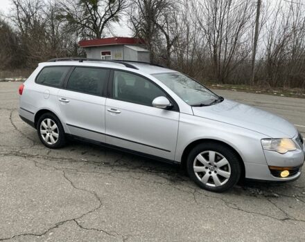 Сірий Фольксваген Пассат Варіант, об'ємом двигуна 2 л та пробігом 335 тис. км за 3499 $, фото 6 на Automoto.ua