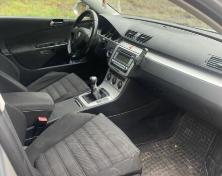 Серый Фольксваген Пассат Вариант, объемом двигателя 2 л и пробегом 299 тыс. км за 2950 $, фото 10 на Automoto.ua