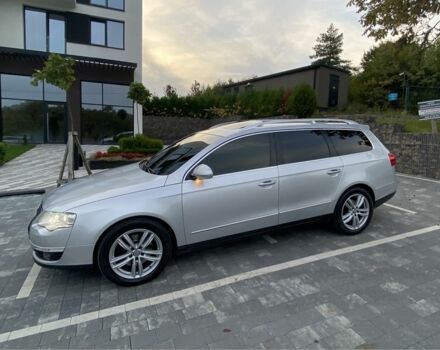 Сірий Фольксваген Пассат Варіант, об'ємом двигуна 2 л та пробігом 288 тис. км за 6700 $, фото 2 на Automoto.ua