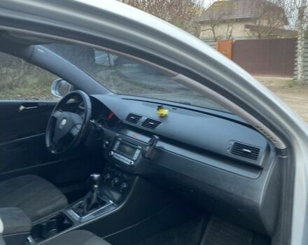 Серый Фольксваген Пассат Вариант, объемом двигателя 1.6 л и пробегом 219 тыс. км за 4900 $, фото 6 на Automoto.ua