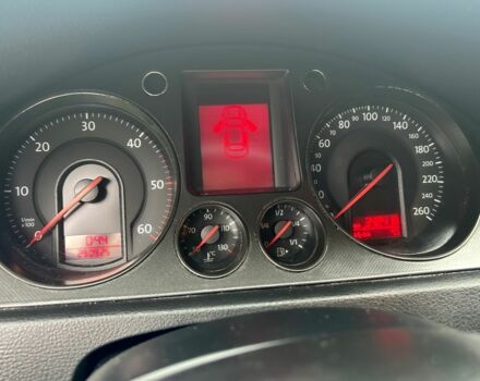 Серый Фольксваген Пассат Вариант, объемом двигателя 2 л и пробегом 350 тыс. км за 5500 $, фото 10 на Automoto.ua