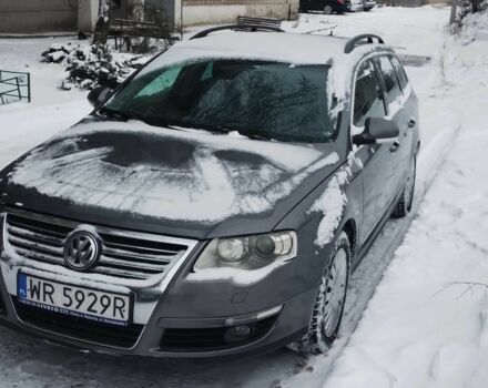 Сірий Фольксваген Пассат Варіант, об'ємом двигуна 2 л та пробігом 350 тис. км за 3300 $, фото 8 на Automoto.ua
