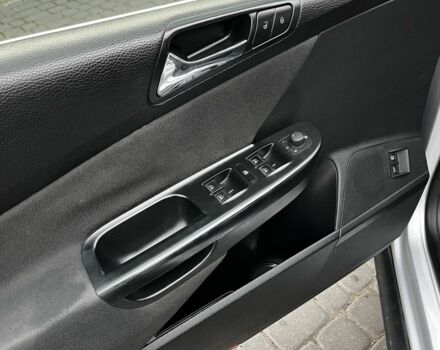 Серый Фольксваген Пассат Вариант, объемом двигателя 2 л и пробегом 215 тыс. км за 4700 $, фото 4 на Automoto.ua