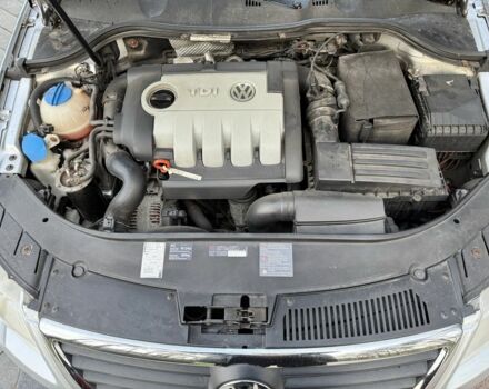 Сірий Фольксваген Пассат Варіант, об'ємом двигуна 2 л та пробігом 278 тис. км за 7800 $, фото 20 на Automoto.ua