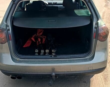 Серый Фольксваген Пассат Вариант, объемом двигателя 2 л и пробегом 395 тыс. км за 3300 $, фото 5 на Automoto.ua