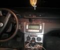Сірий Фольксваген Пассат Варіант, об'ємом двигуна 2 л та пробігом 275 тис. км за 5500 $, фото 9 на Automoto.ua