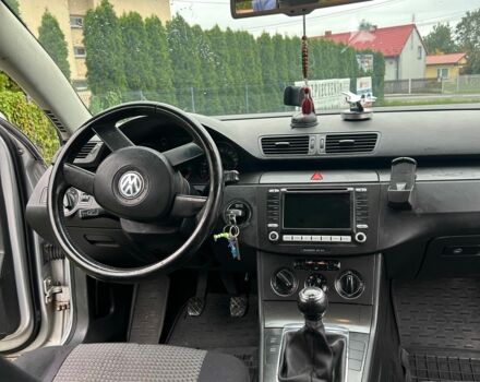 Серый Фольксваген Пассат Вариант, объемом двигателя 2 л и пробегом 350 тыс. км за 5500 $, фото 2 на Automoto.ua