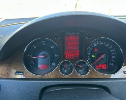 Сірий Фольксваген Пассат Варіант, об'ємом двигуна 2 л та пробігом 370 тис. км за 6500 $, фото 9 на Automoto.ua