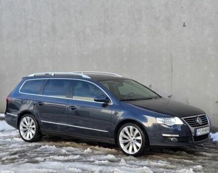 Серый Фольксваген Пассат Вариант, объемом двигателя 2 л и пробегом 233 тыс. км за 2010 $, фото 1 на Automoto.ua