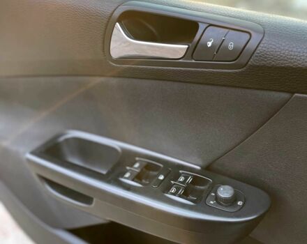 Серый Фольксваген Пассат Вариант, объемом двигателя 2 л и пробегом 315 тыс. км за 5700 $, фото 9 на Automoto.ua