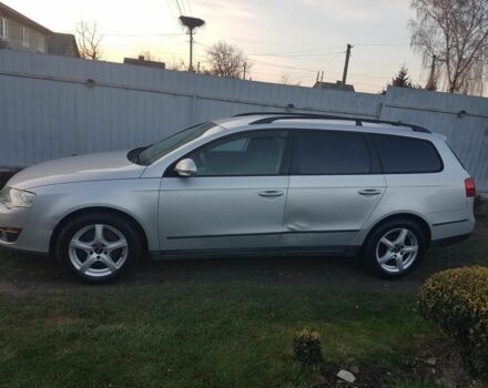 Сірий Фольксваген Пассат Варіант, об'ємом двигуна 2 л та пробігом 225 тис. км за 4500 $, фото 4 на Automoto.ua