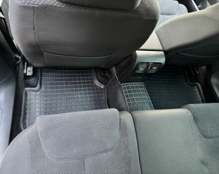 Сірий Фольксваген Пассат Варіант, об'ємом двигуна 2 л та пробігом 278 тис. км за 7800 $, фото 14 на Automoto.ua